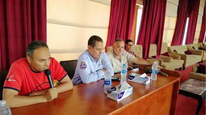 محمود سعد مدير المنتخبات فى ضيافة قطاع الكرة بنادى الشرقية