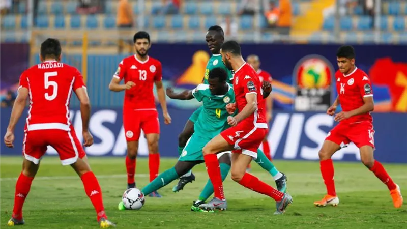 رئيس اتحاد غينيا: قرار تونس سلبي وعليهم التفاوض