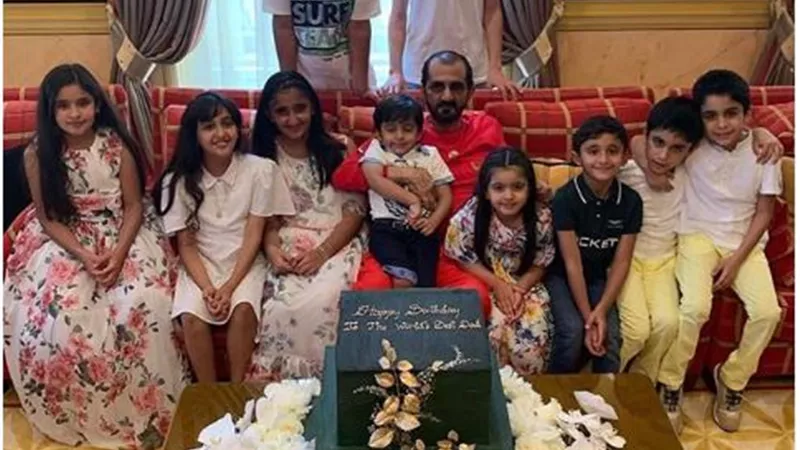 حاكم دبي يحتفل بعيد ميلاده مع أحفاده..صور