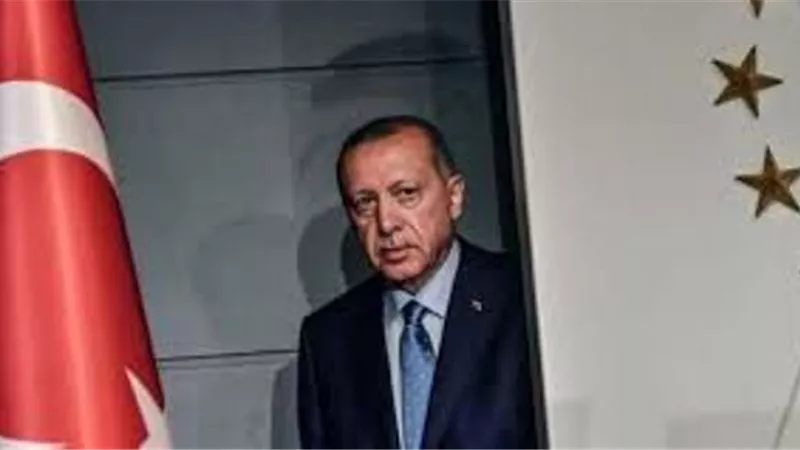 ممارسات أردوغان ضد قبرص تضع اقتصاد البلاد على حافة الهاوية