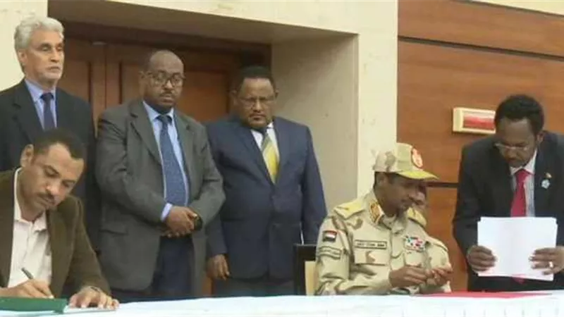 السودان.. المجلس العسكري وقوى الحرية والتغيير يوقعان على 