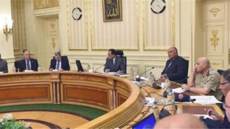 برئاسة رئيس مجلس الوزراء اللجنة العليا لمياه النيل تعقد اجتماعها