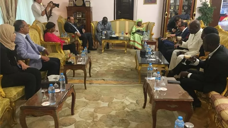 وزير الإعلام والاتصالات بجامبيا يزور جامعة مصر للعلوم والتكنولوجيا