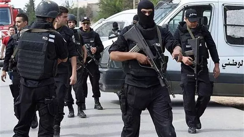 الداخلية التونسية تضبط 14 أجنبيا اجتازوا الحدود البرية بطريقة غير شرعية