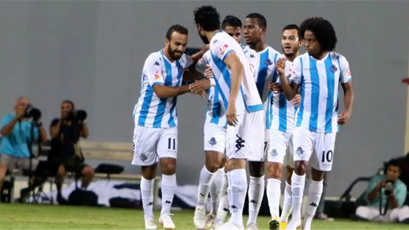 بيراميدز يخطط لخطف صفقة الزمالك