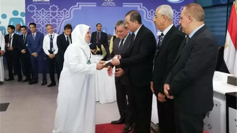 مصرللطيران تقدم تذاكر مجانية و تخفيضات احتفالا بتوديع أول رحلات الحج