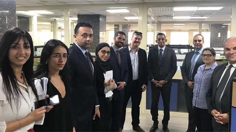 رئيس مركز معلومات ودعم اتخاذ القرار يلتقي ممثلي شركة 