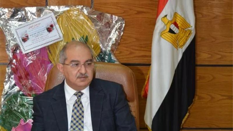 رئيس جامعة أسيوط يرفع حالة الطوارئ بمستشفيات أسيوط الجامعية