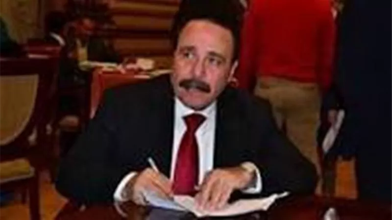 اتحاد العمال يعتمد أكبر حركة ترقيات لاكثر من الف عامل بالمؤسسة الثقافية والجامعة العمالية