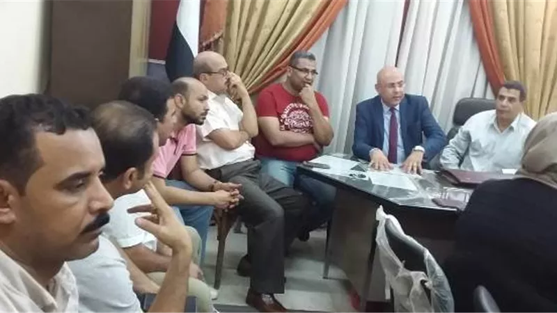 11الف معلم بالقلبوبية يطالبون بإلغاء التعاقد مع بنك الإسكان لسوء الخدمة