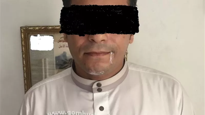 ضبط اخصائى علاج طبيعى شهير خريج دبلوم التجارة
