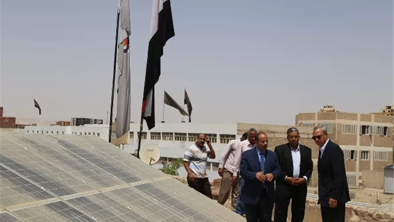 اقامة 11 محطة طاقة شمسية علي اسطح مباني التربية والتعليم