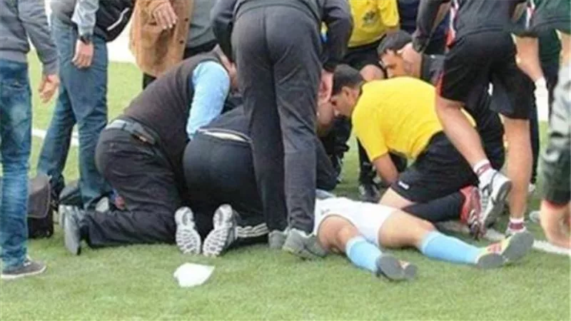 وفاة طالب ابتلع لسانه أثناء لعب كرة القدم بقنا