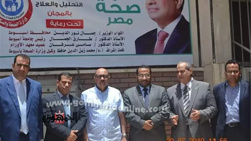 مساعد وزير الصحة يتابع أعمال المبادرة الرئاسية لاورام الثدي بمعهد جنوب مصر للاورام