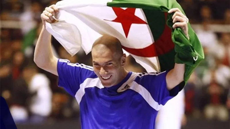 زين الدين زيدان يوجه رسالة للمنتخب الجزائرى بعد تتويجه 