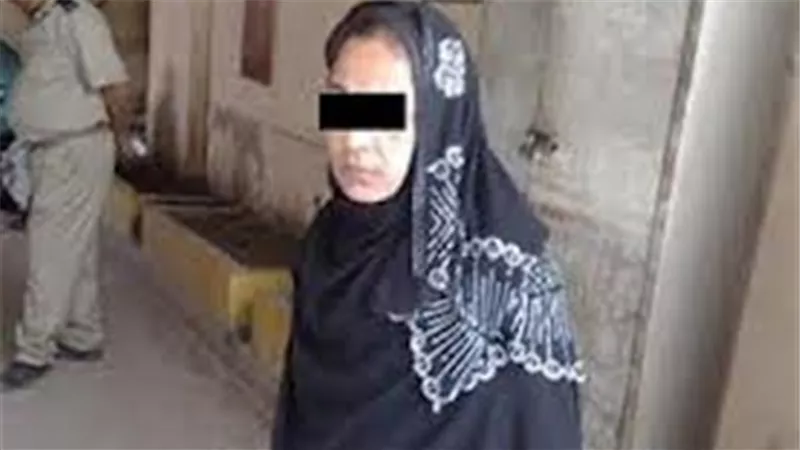 ربة منزل تقتل طفلتها بسبب شك زوجها في سلوكها