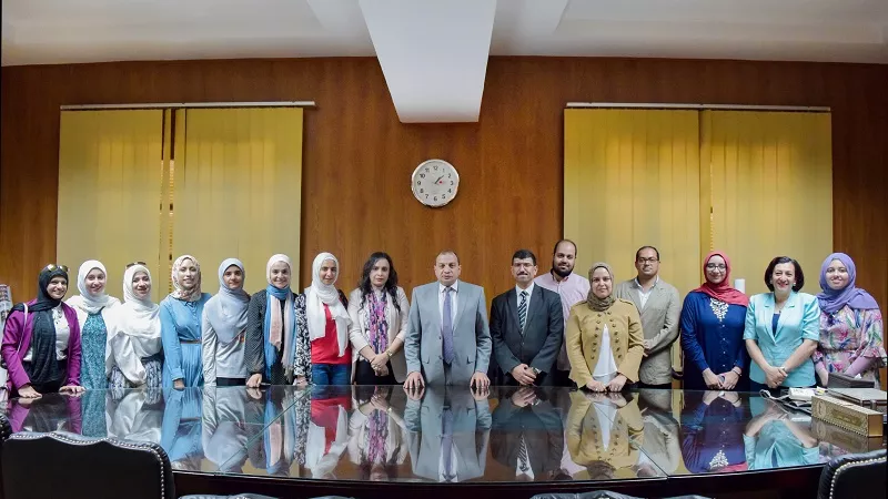 جامعة بنى سويف تقدم مبادرة لتسويق مشروعات الخريجيين