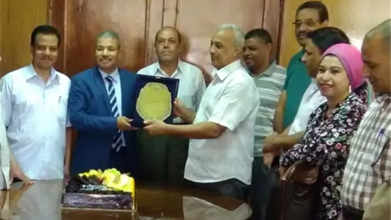 مجلس الدراسات العليا بجامعة جنوب الوادى يكرم د.محمود خضارى