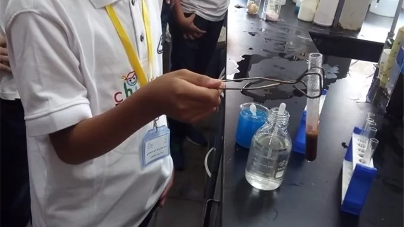 أولياء الأمور يؤكدون مشاكل فى الدخول و مواعيد التسجيل بجامعة الطفل .. صـــور