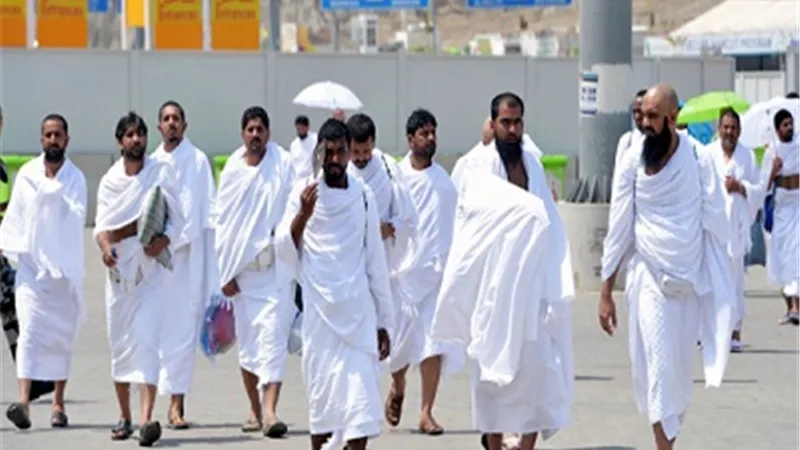 الزملوط يوجه بتوفير ٢اتوبيس مجانا لنقل حجاج المحافظة
