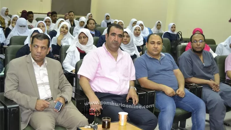 ندوة عن التعامل مع مريض 