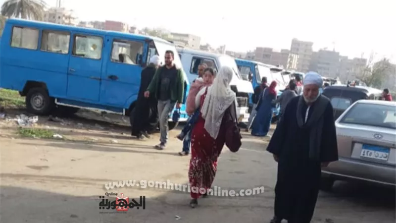 موقف أبو الغيط ...سر المشاجرات اليومية بين عائلات القرية