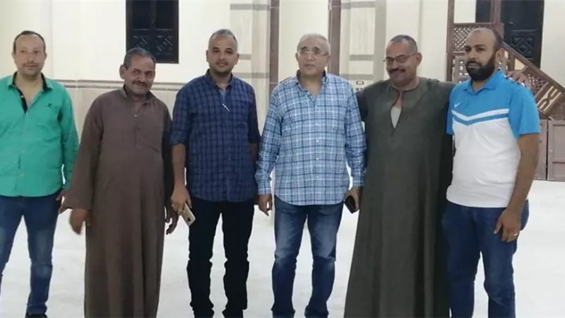 اهالي منطقة الشيخ حسن ينهون الازمة بتوجيه الشكر للنائب ياسر عمر لجهوده في احلال وتجديد المسجد