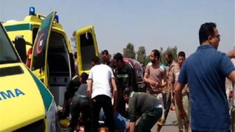 مصرع عامل وإصابة شقيقه في حادث تصادم بسوهاج