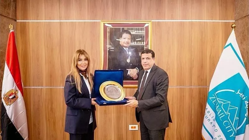 البنك المركزي المصري يدعم الكوادر الطلابية المتميزة بمدينة زويل