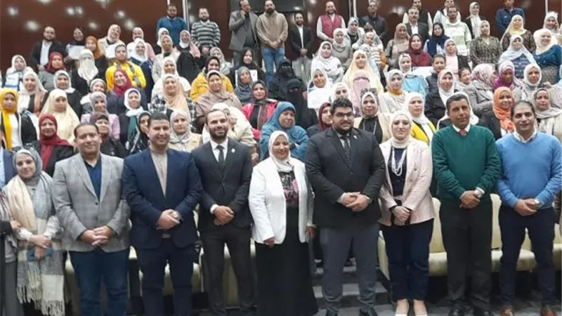 هيئة الرعاية الصحية بالإسماعيلية تكرم اعضاء تمريض المستشفيات