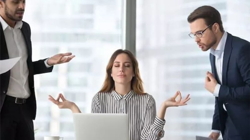 5 خطوات للتعامل مع مشاكل العمل..تعرف عليها