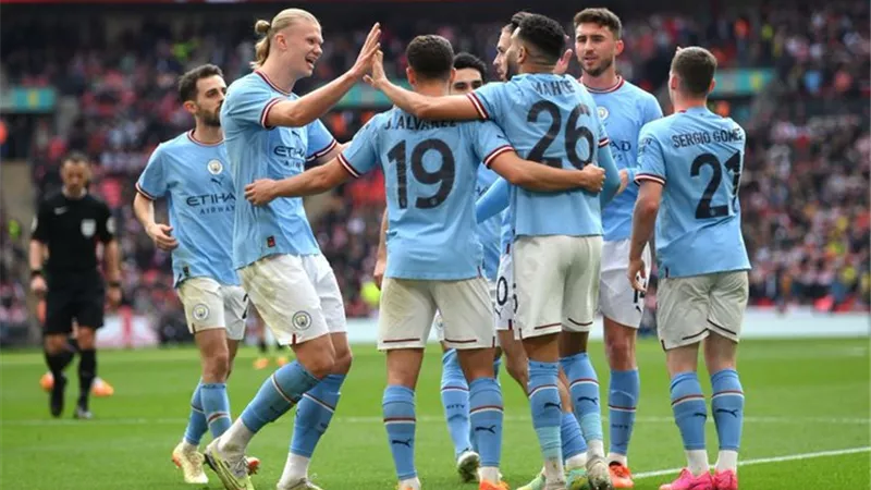 مانشستر سيتى يتقدم على النجم الأحمر بدورى الأبطال