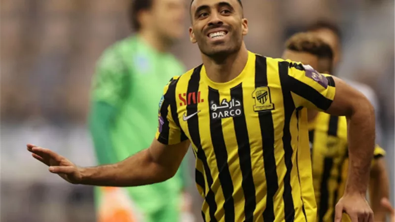 قبل مواجهة الاهلى .. غياب عبد الرازق حمدالله عن تدريبات العميد