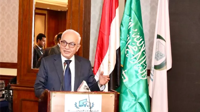 إطلاق الدورات التدريبية لمشروع الشهادات الدولية المهنية بالتدريس