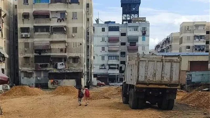 محافظ بورسعيد استمرار أعمال تطوير ورفع كفاءة 30 عماره سكنيه