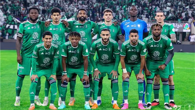 الدورى السعودى .. رباعية أهلاوية أمام الفيحاء بالشوط الأول