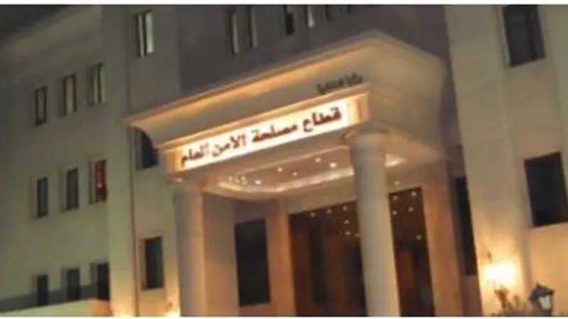 الأمن العام يضبط تجار الكيف والسلاح والهاربين بأسوان ودمياط