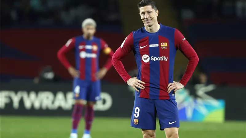 تشكيل برشلونة المتوقع أمام فالنسيا اليوم في الدوري الإسباني