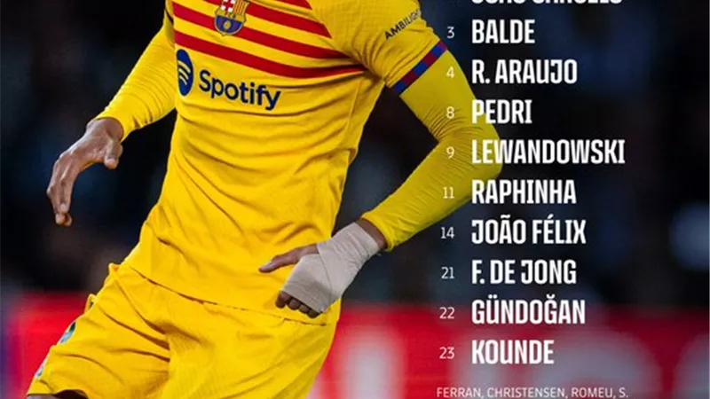 تشافي يعلن تشكيل برشلونة أمام فالنسيا في الدوري الإسباني