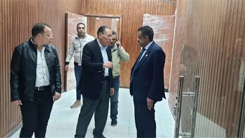 محافظ الشرقية:سرعة الانتهاءمن انشاء وتجهيزمركز سيطرةالشبكةالوطنية
