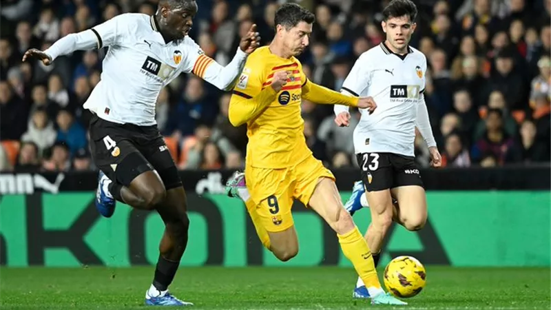 شاهد ملخص وأهداف مباراة برشلونة وفالنسيا في الدوري الإسباني