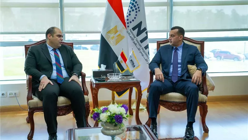 القومى للاتصالات يستعرض إرشادات تنظيم الخدمات داخل المجمعات العمرانية المغلقة