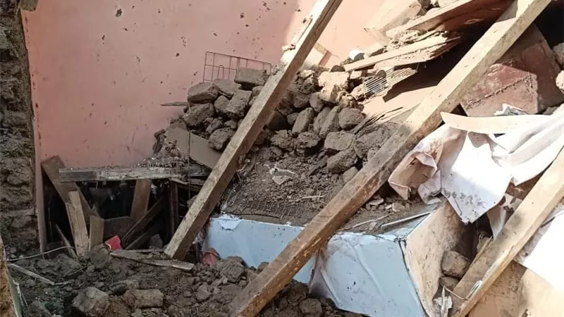 رئيس مدينة سمالوط يتابع حادث انهيار منزل بقرية الخمايشة