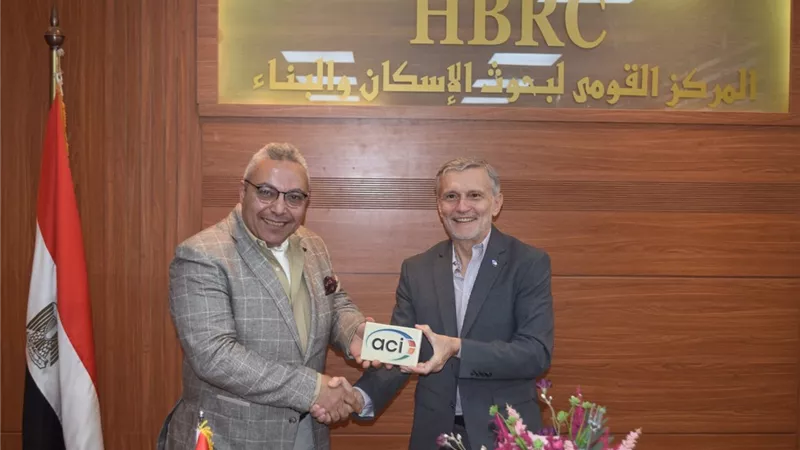 بحوث الإسكان والبناء يستقبل وفد معهد الخرسانة الأمريكي