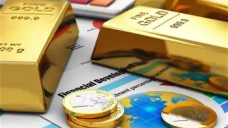 الذهب يرتفع بدفعة من تراجع عوائد السندات