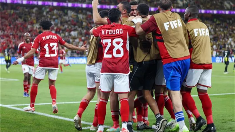 شاهد مجانًا.. قنوات مفتوحة تنقل مباراة الأهلي وفلومينينسي في كأس العالم للأندية 2023