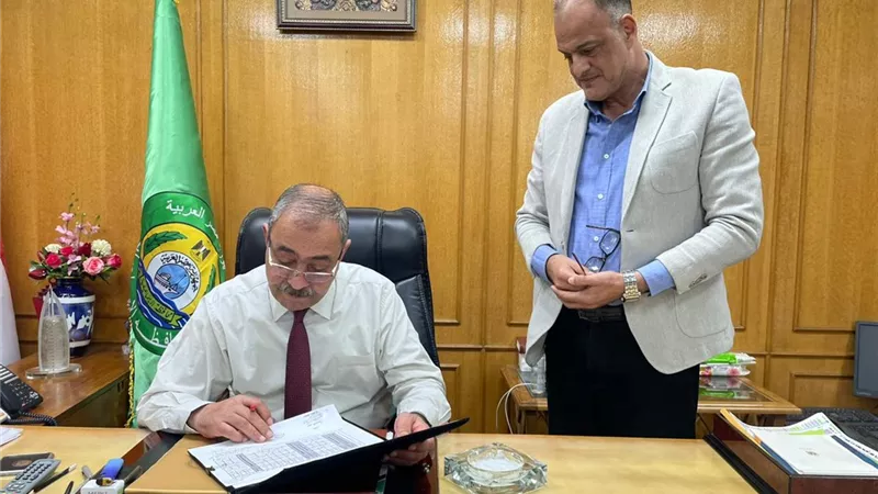 محافظ الإسماعيلية يعتمد جداول امتحانات الفصل الدراسي الأول