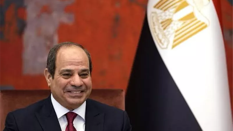 وزير التموين والتجارة الداخليه يهنئ الرئيس السيسي