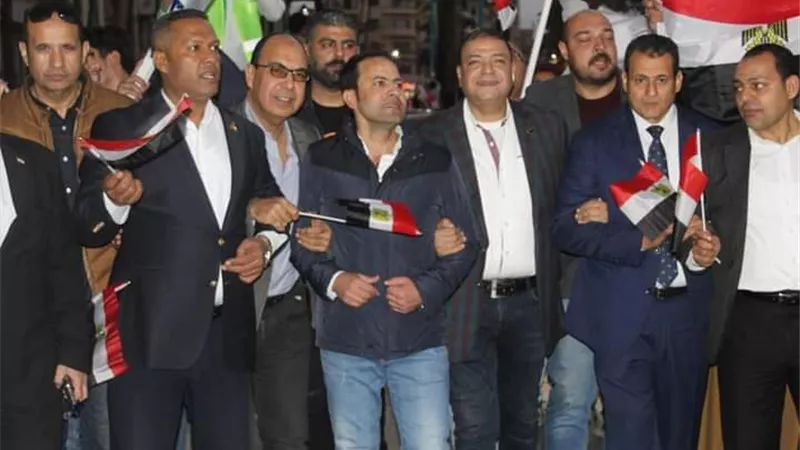 مسيرة اسكندراني بمنطقه بحري فرحا بفوز الرئيس