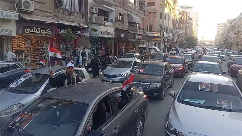 مستقبل وطن كفرالشيخ ينظم مسيرة بالسيارات حاملين الأعلام